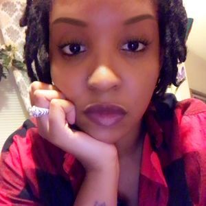 Meet your Posher, Rocquelle